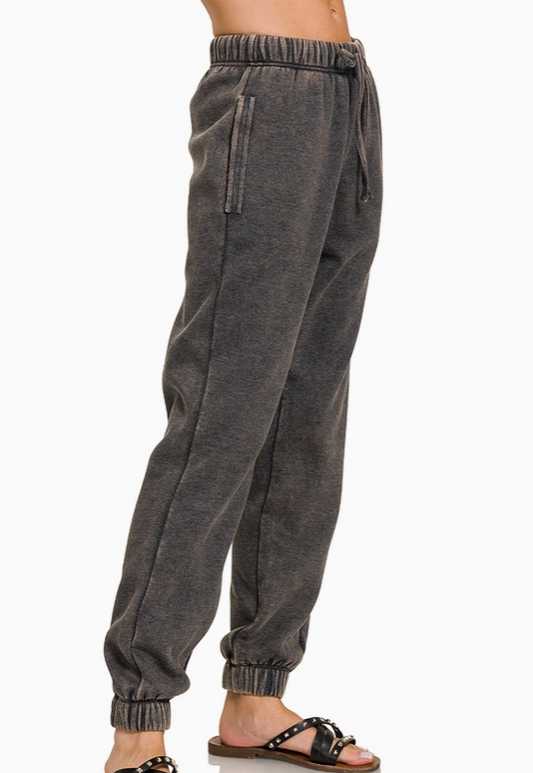 Fleece Vintage Wash Sweatpants with pockets- Ash Black