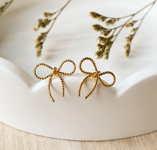 The Elle Bow