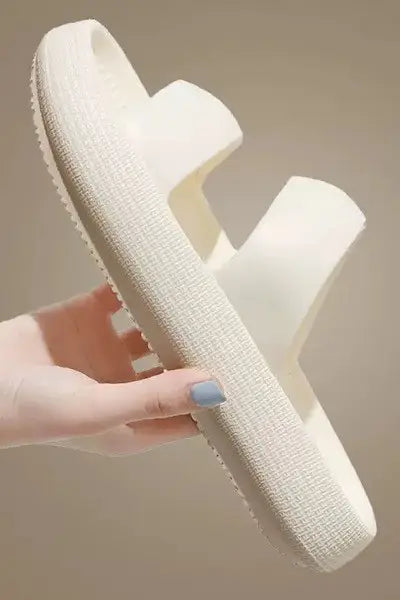 Sandals - Ivory