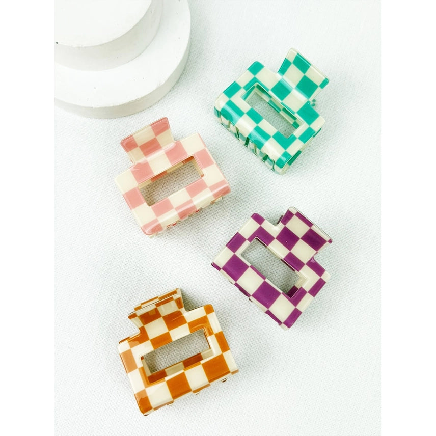 Medium Colourful Checkered Claw Clip